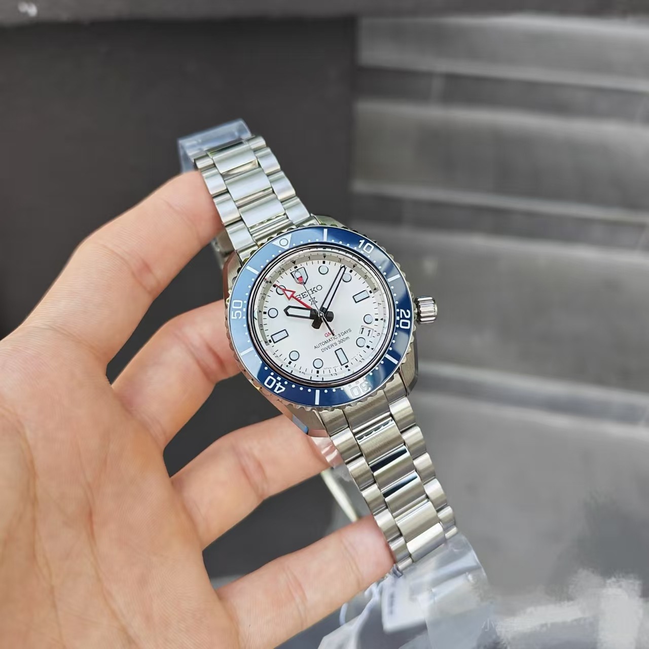 SEIKO - 38 - Image 14