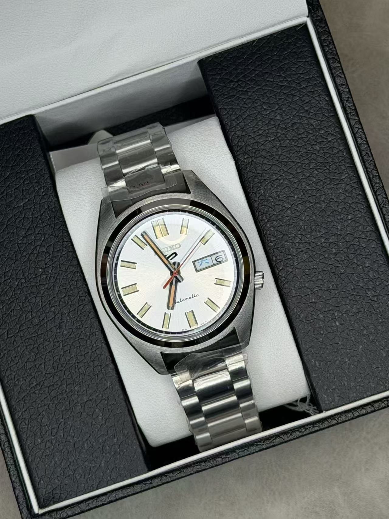 SEIKO - 41