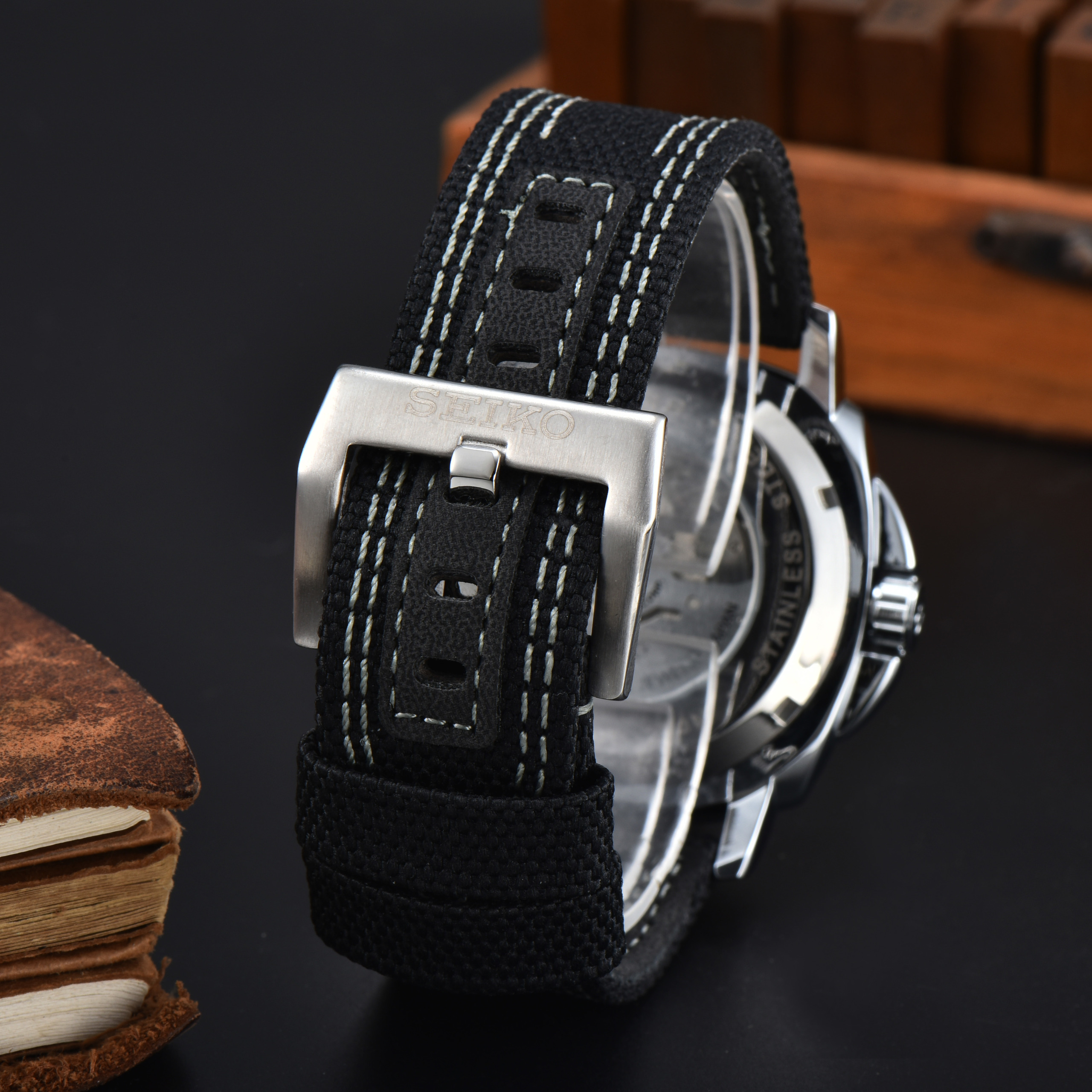 SEIKO - 72 - Image 6