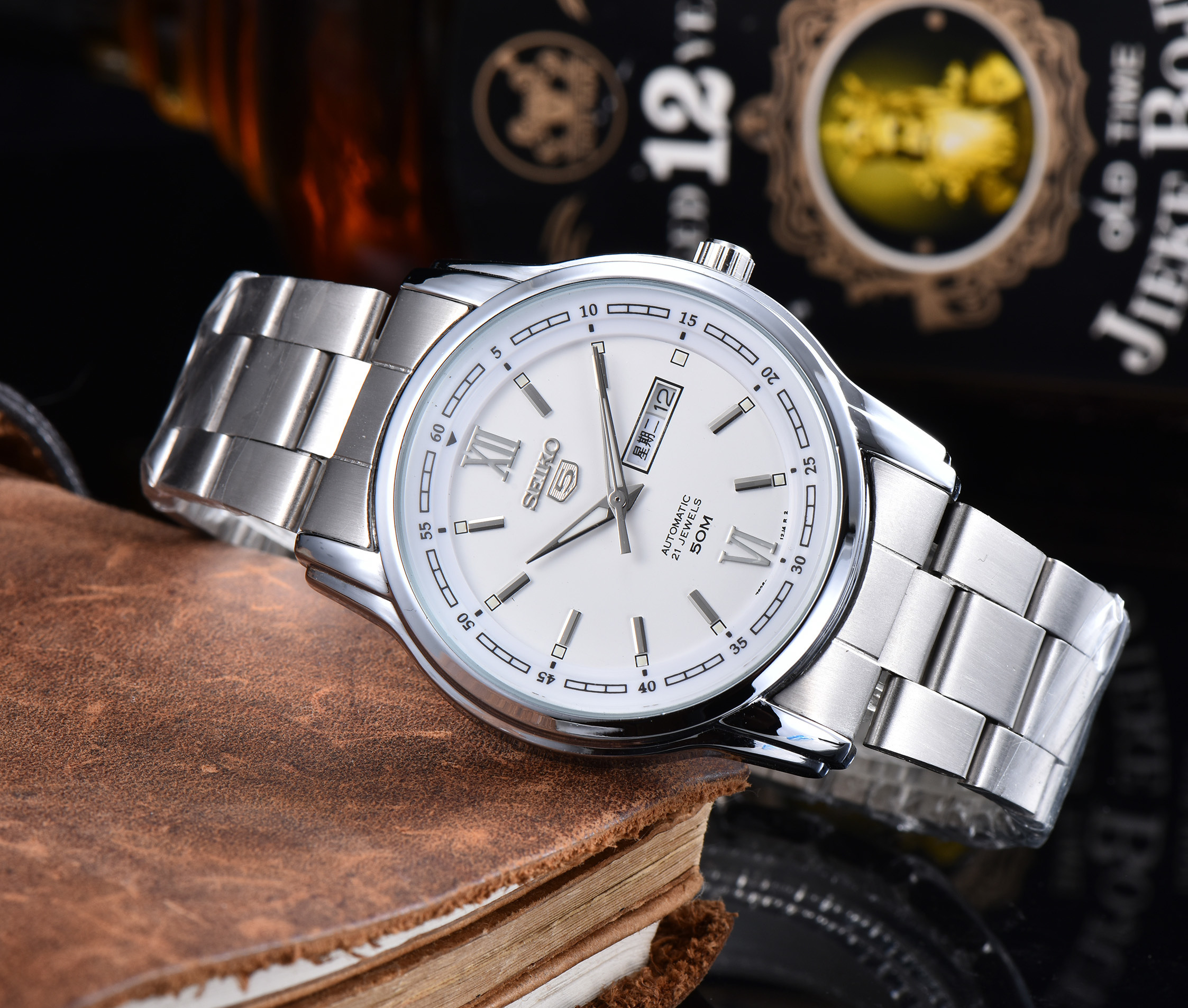 SEIKO - 77 - Image 9