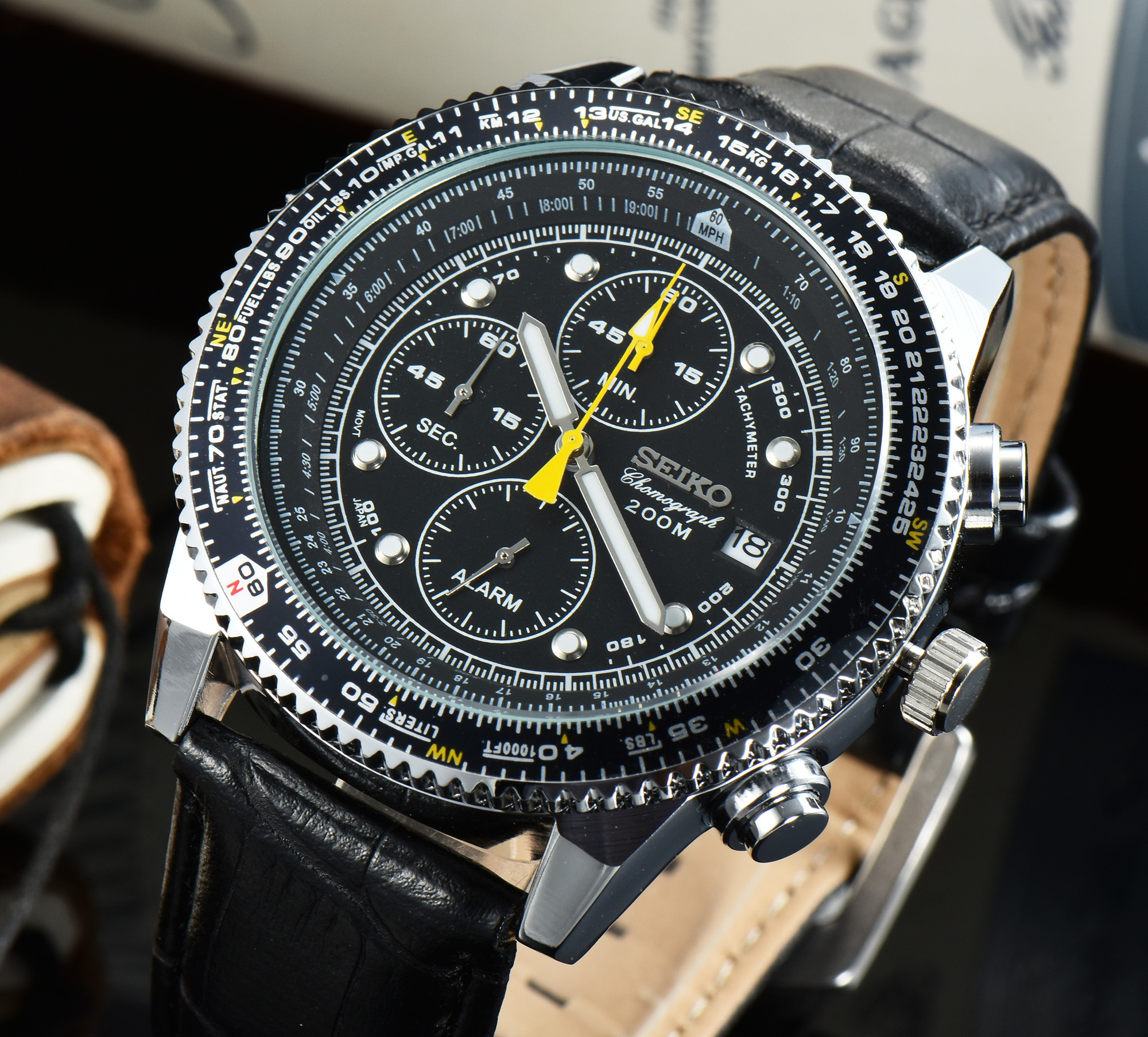 SEIKO - 82 - Image 5