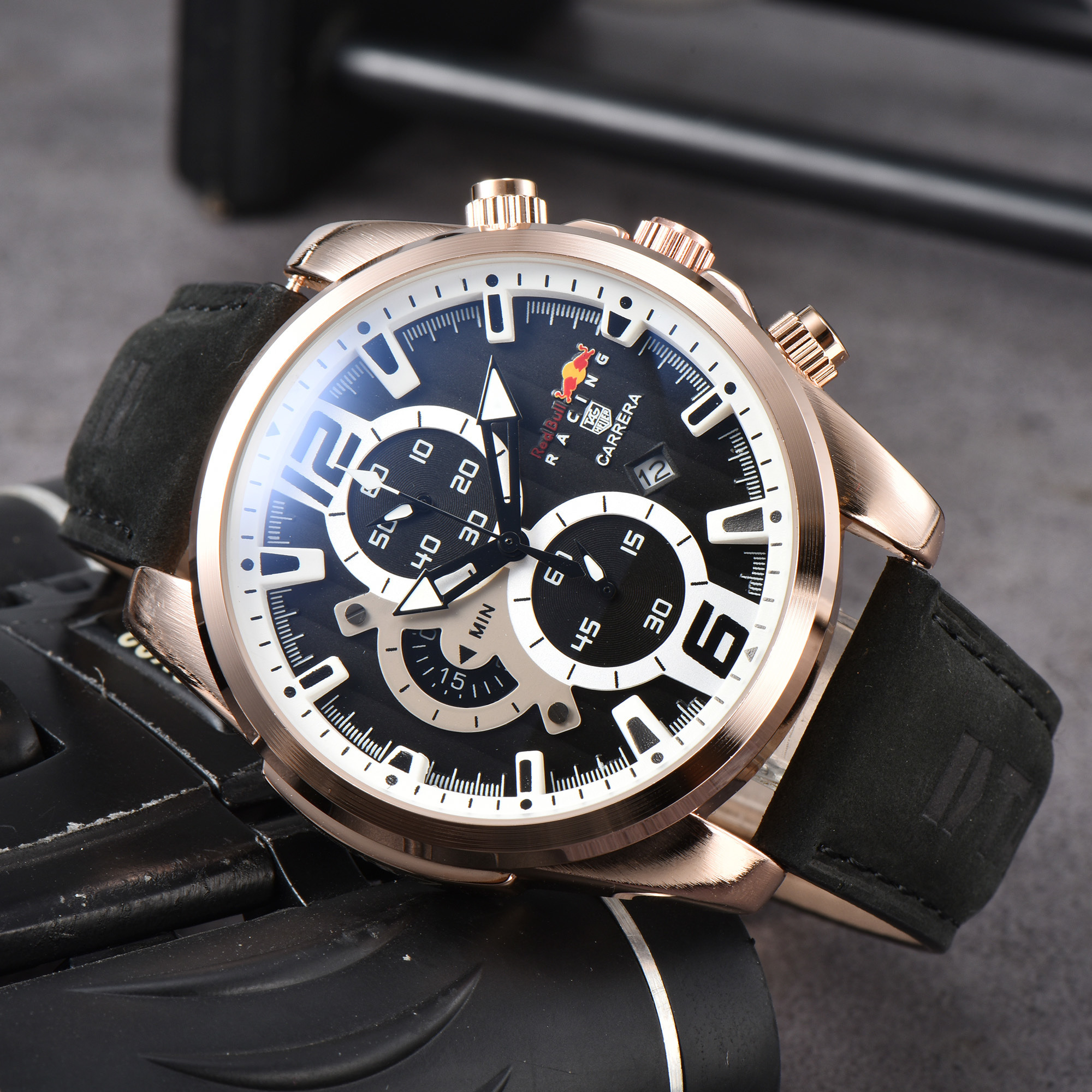TAG HEUER - 100 - Image 17