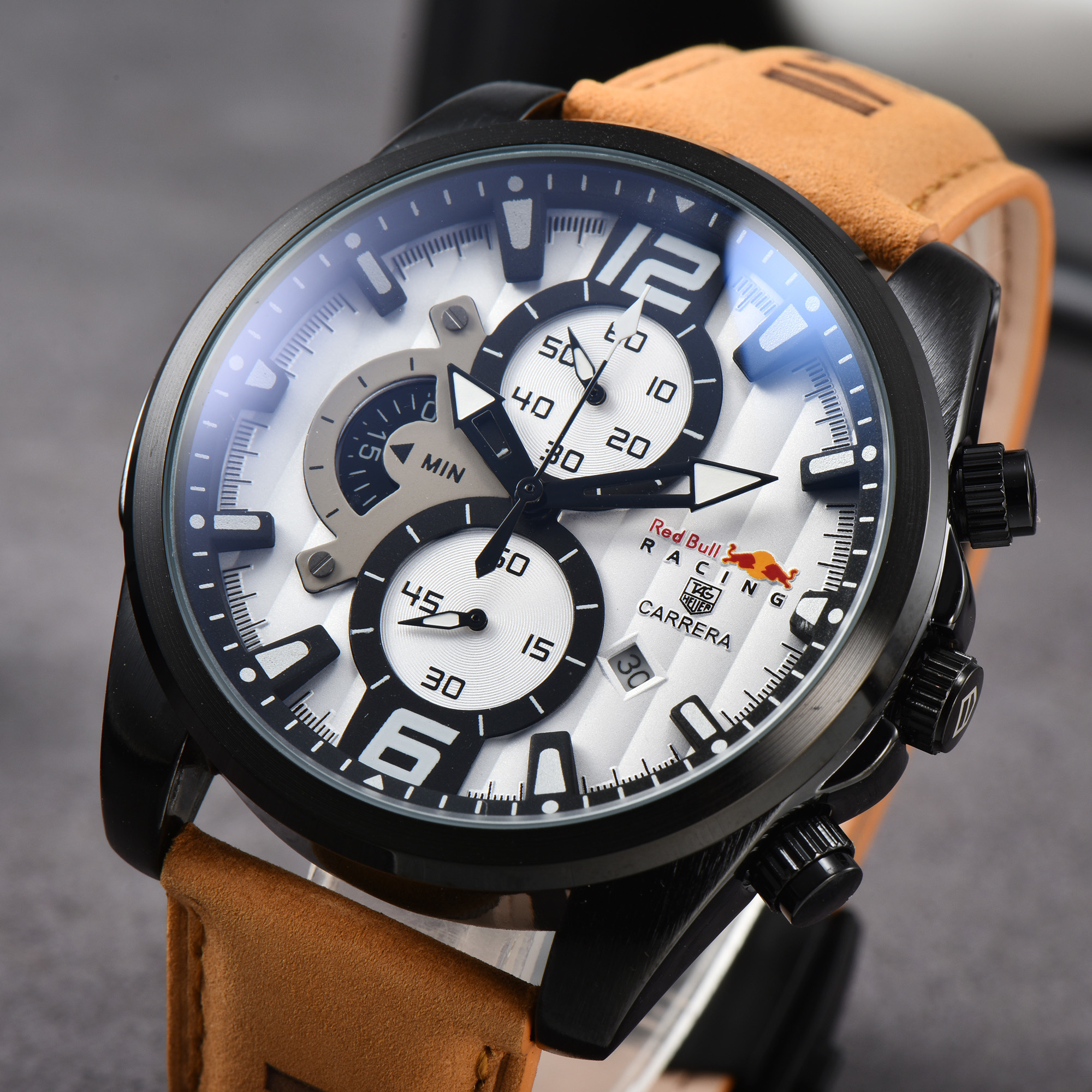 TAG HEUER - 100 - Image 23