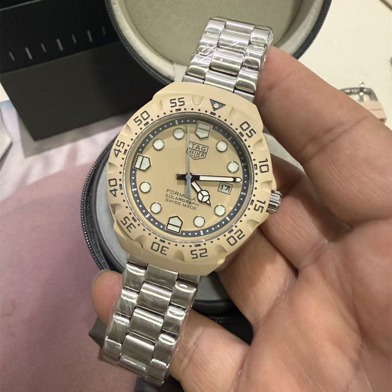 TAG HEUER - 10