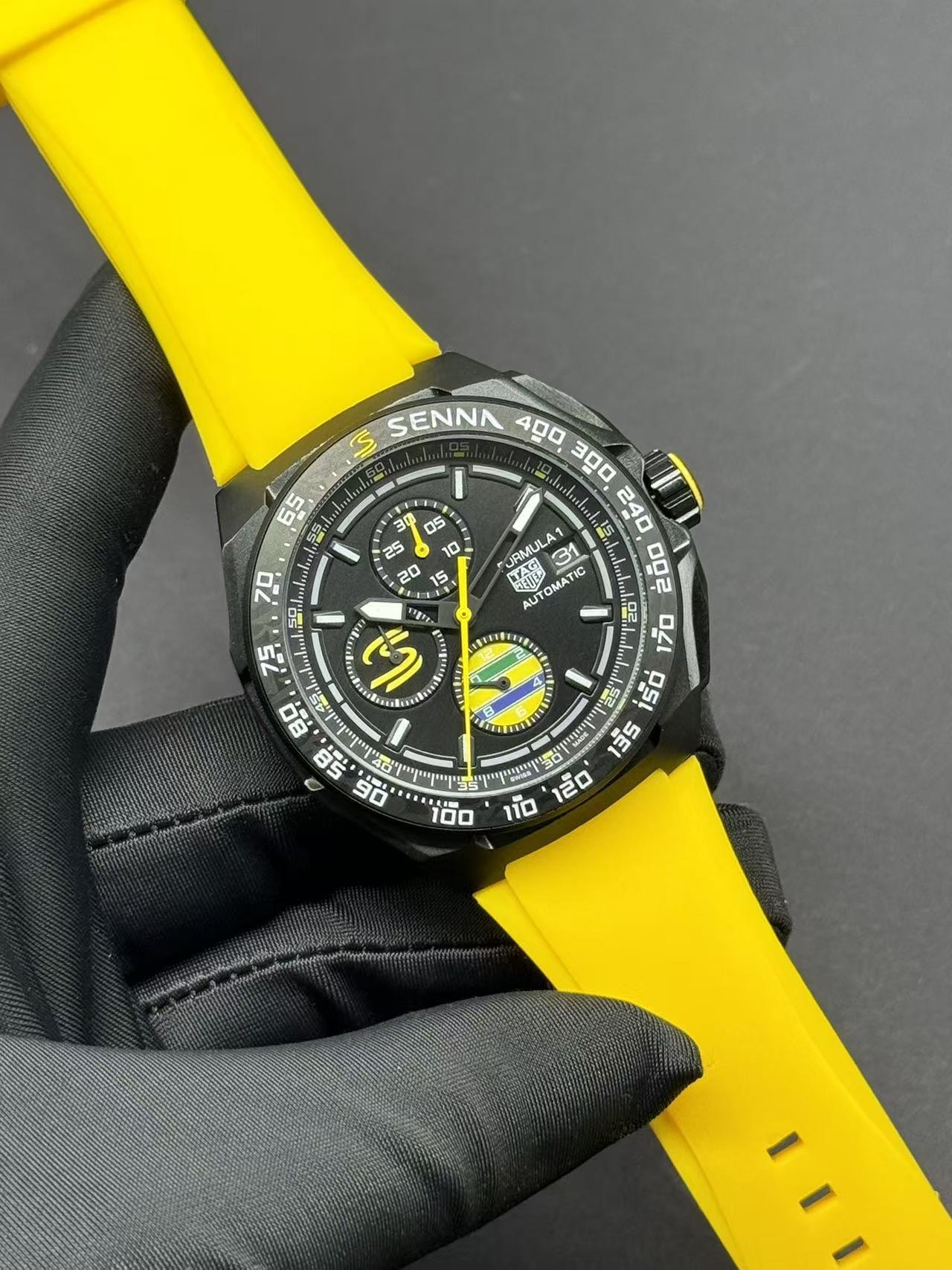 TAG HEUER - 19