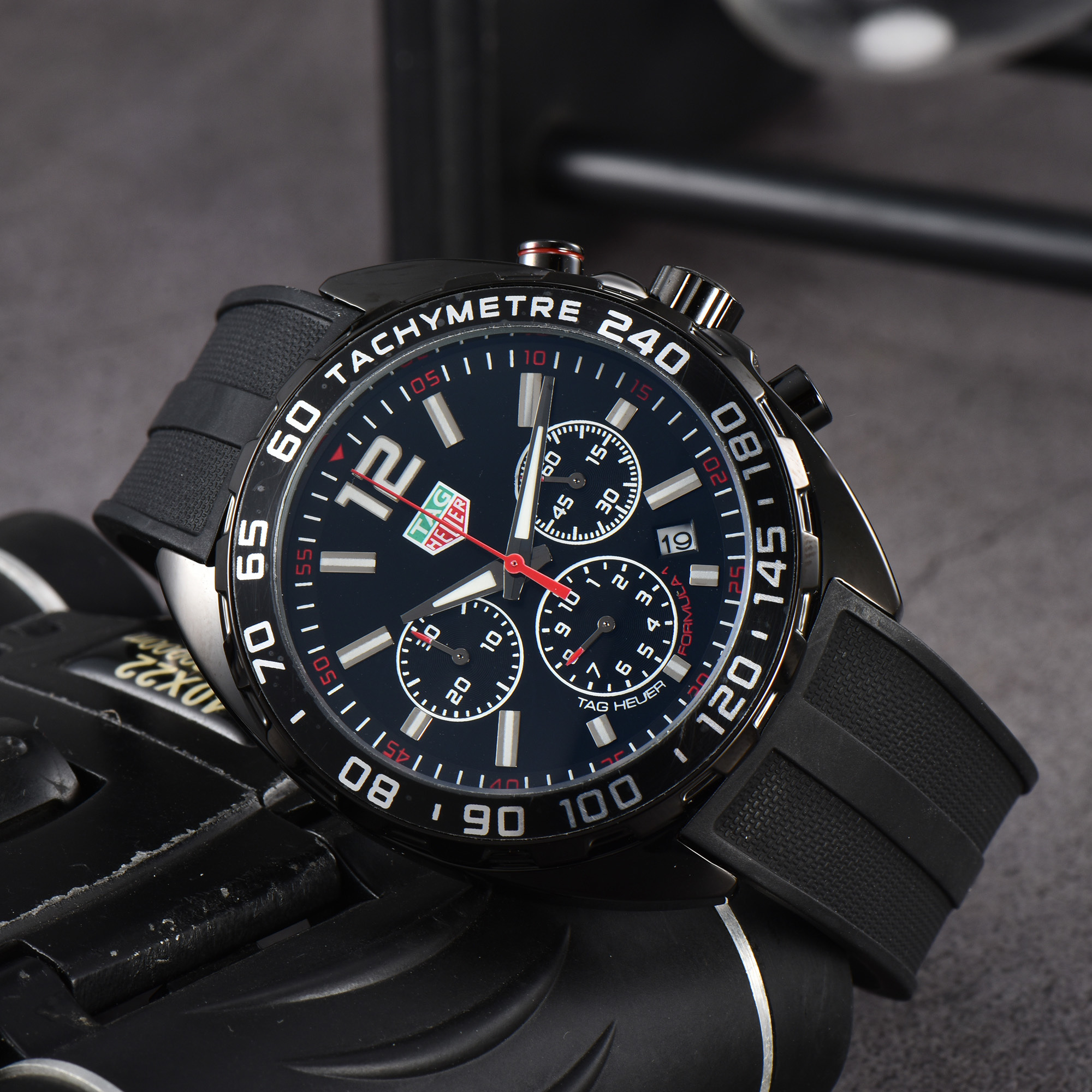 TAG HEUER - 77 - Image 16