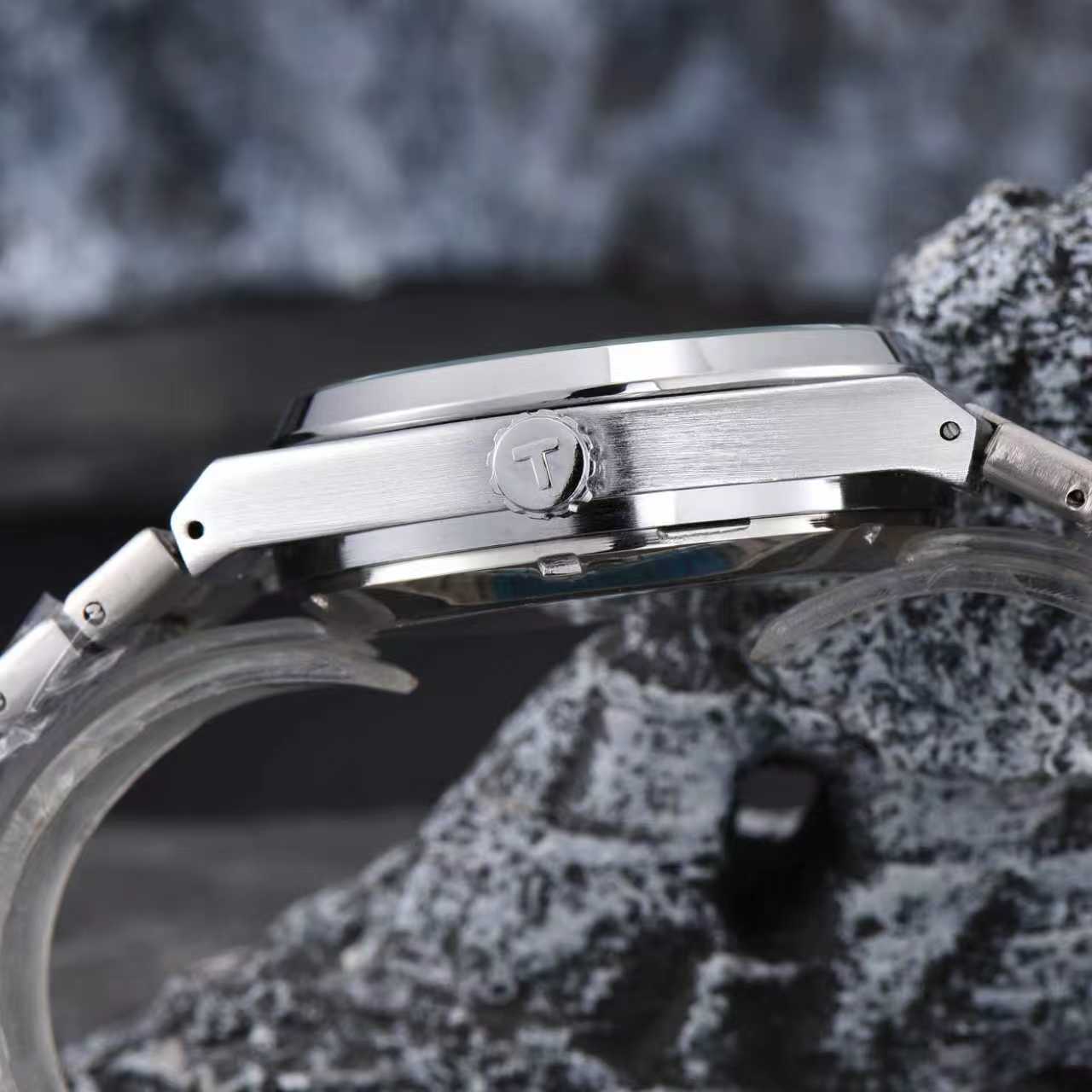 TISSOT - 21 - Image 12