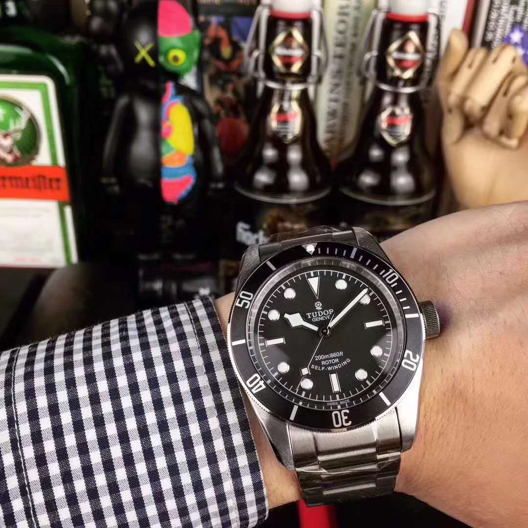 TUDOR - 9 - Image 6