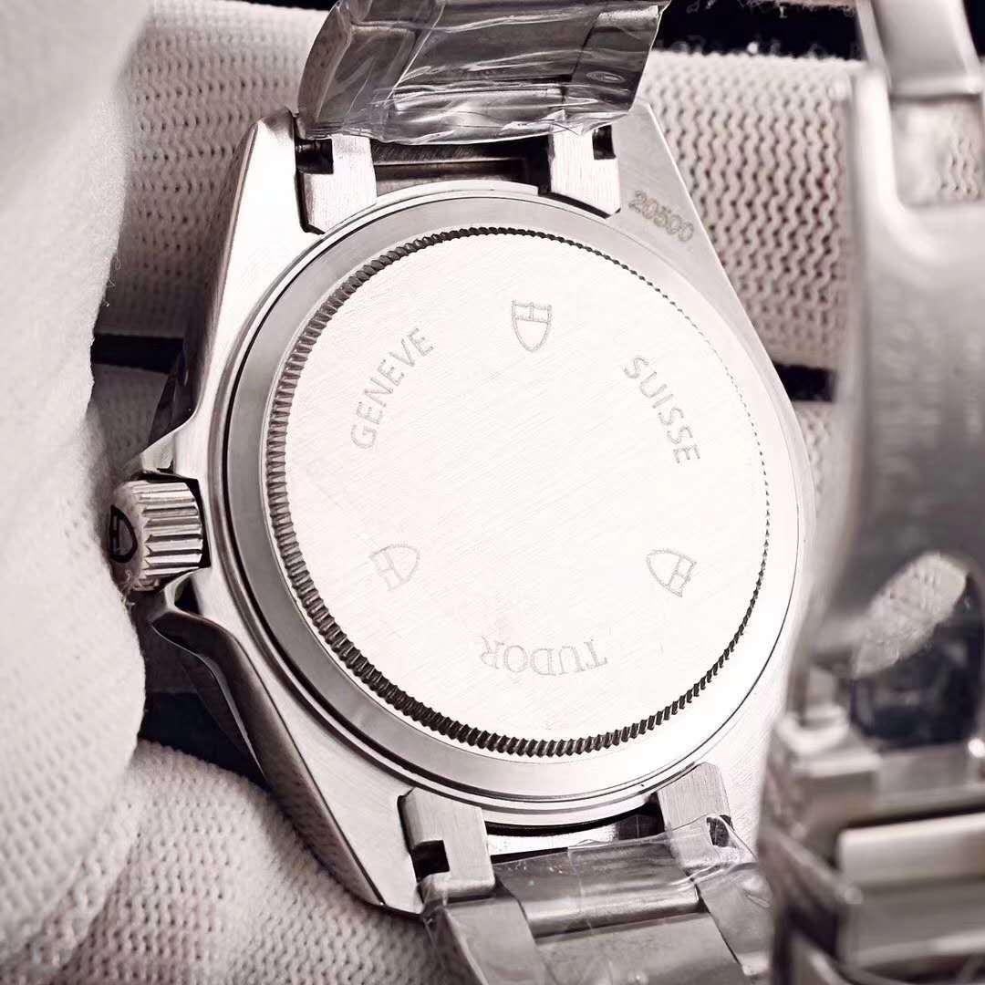 TUDOR - 11 - Image 2