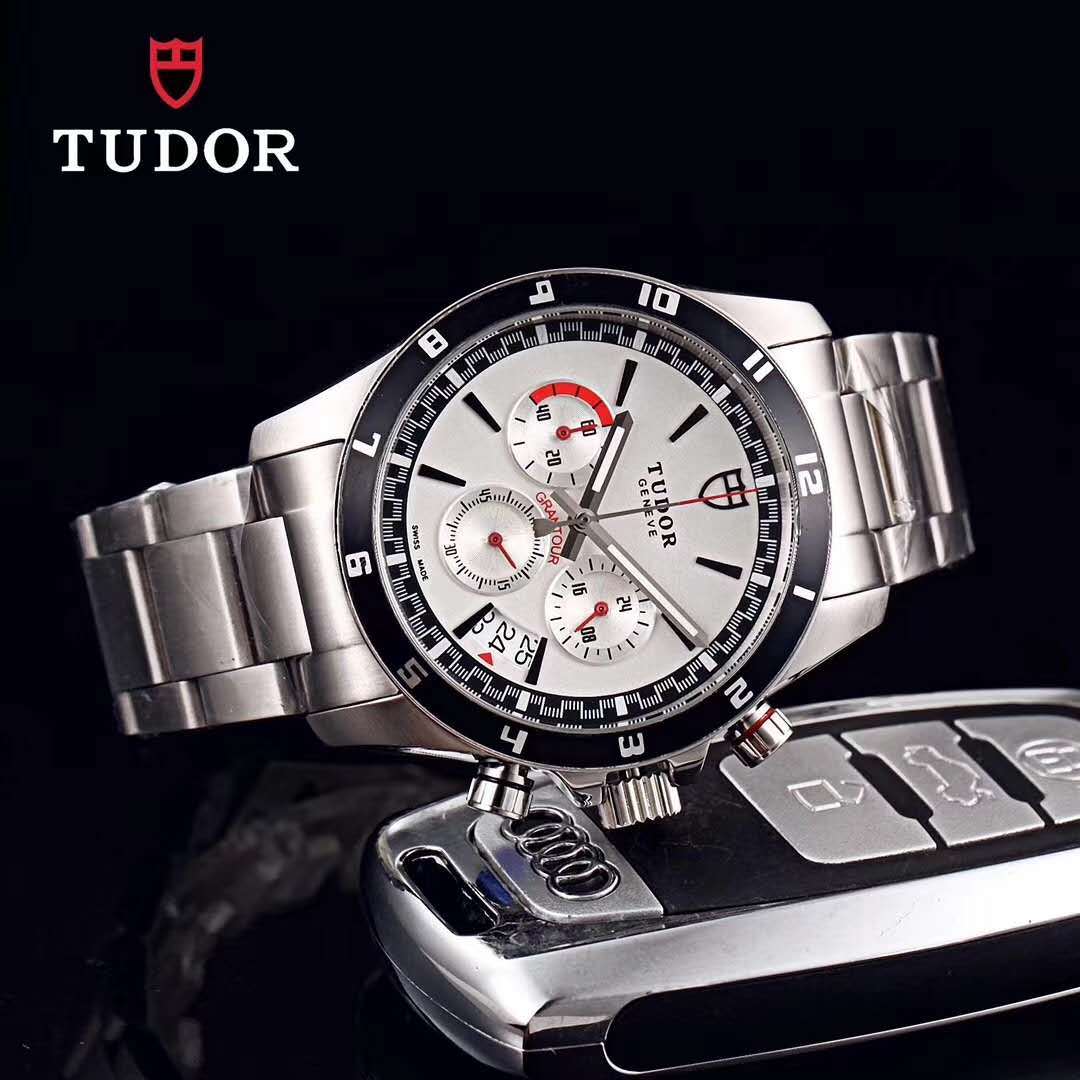 TUDOR - 13