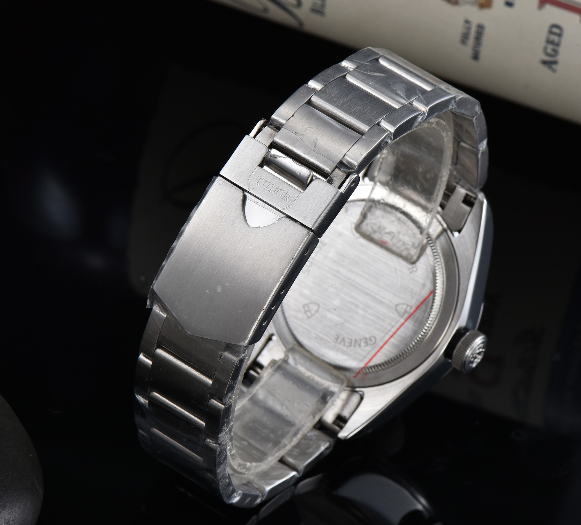 TUDOR - 24 - Image 3