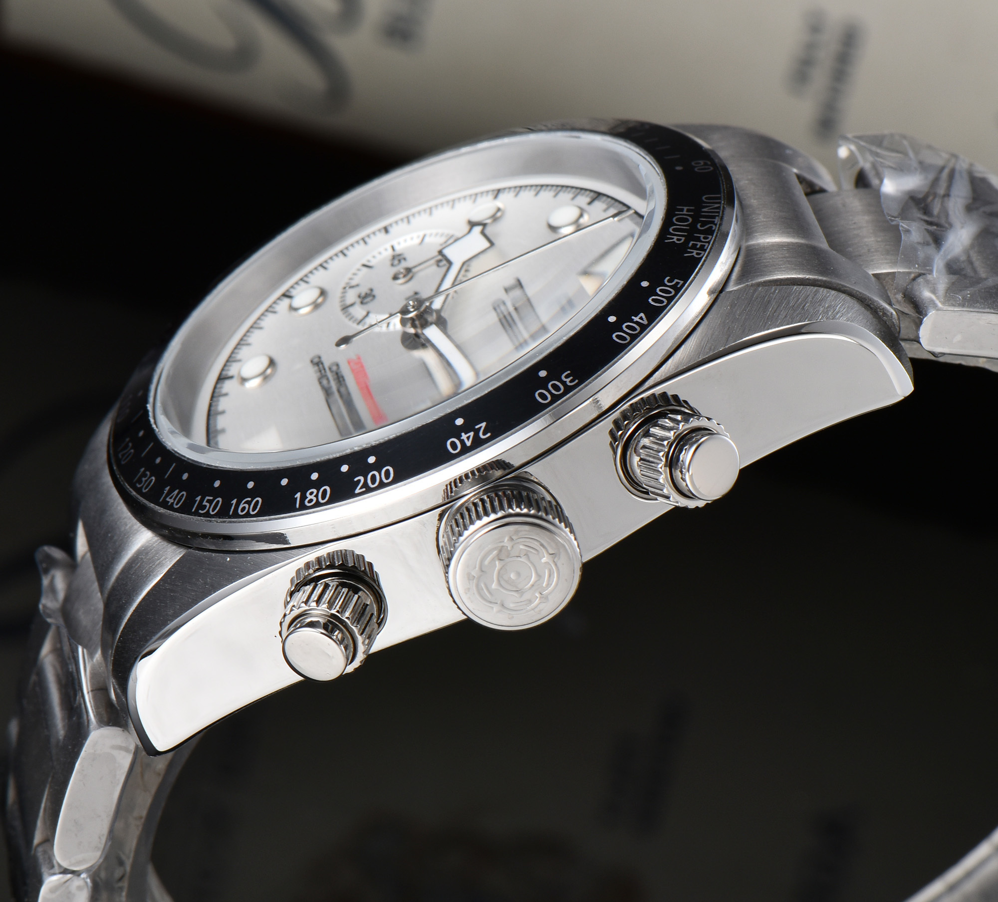 TUDOR - 26 - Image 4