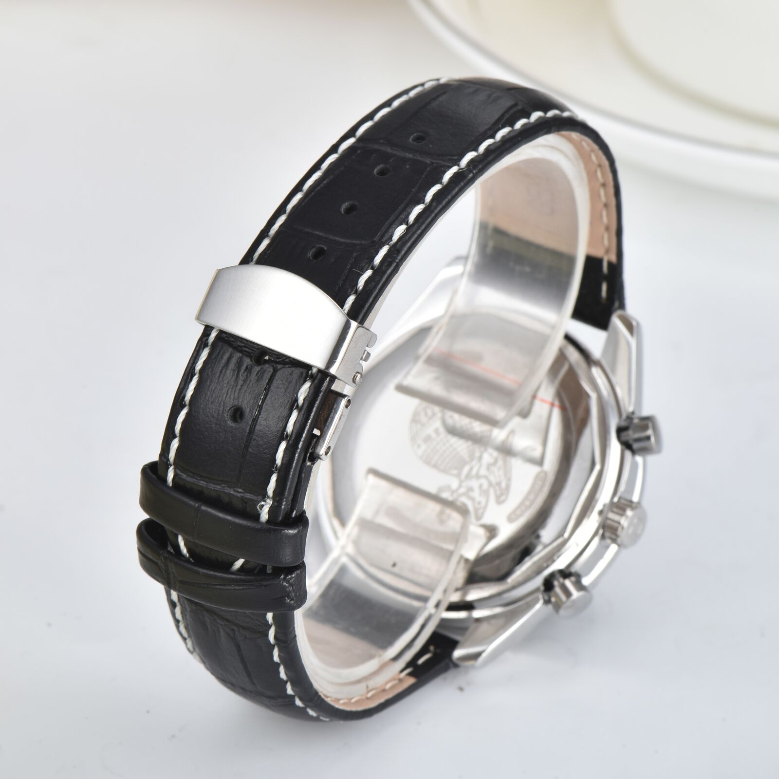 OMEGA - 114 - Image 18