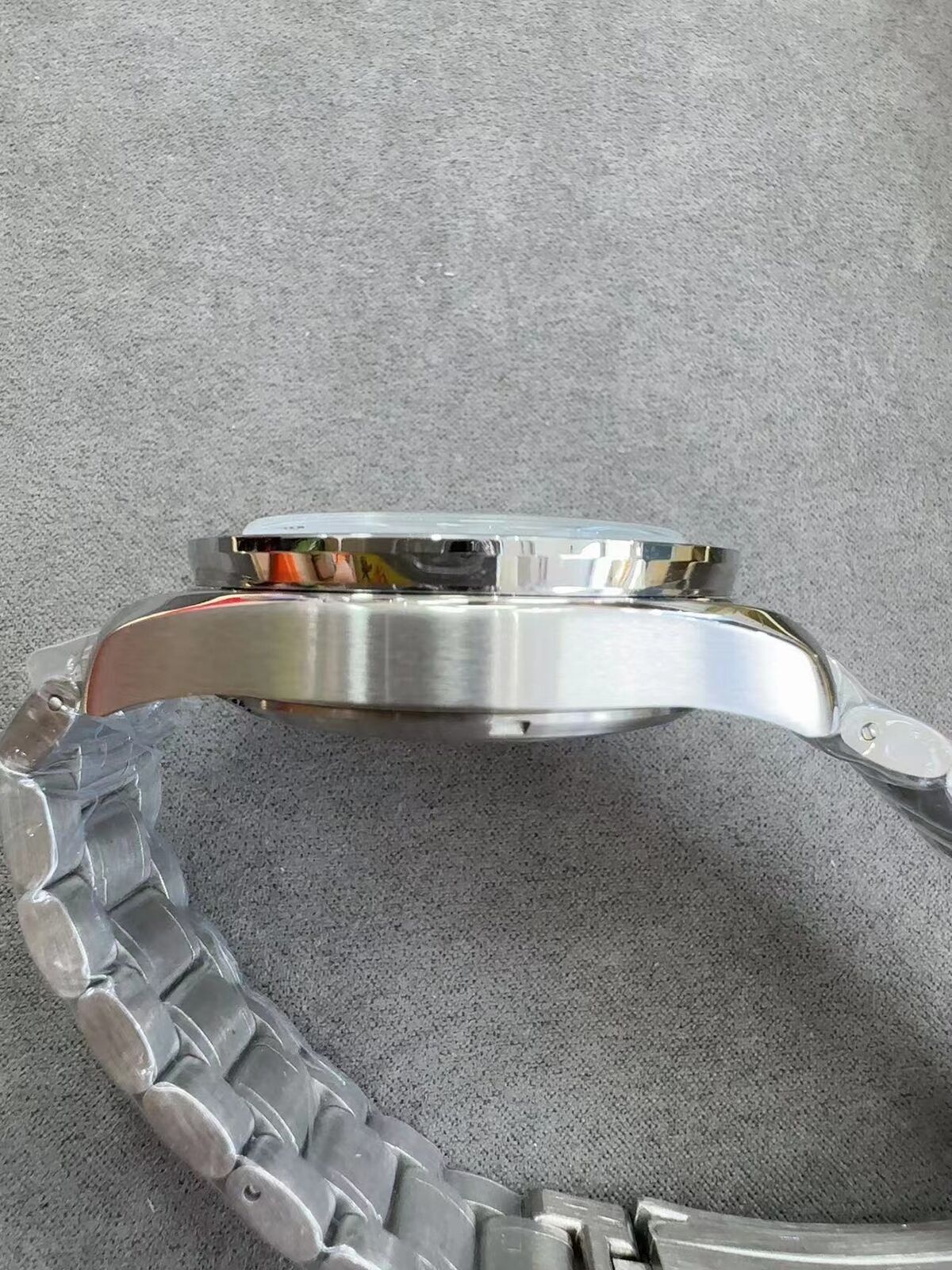 OMEGA - 119 - Image 5