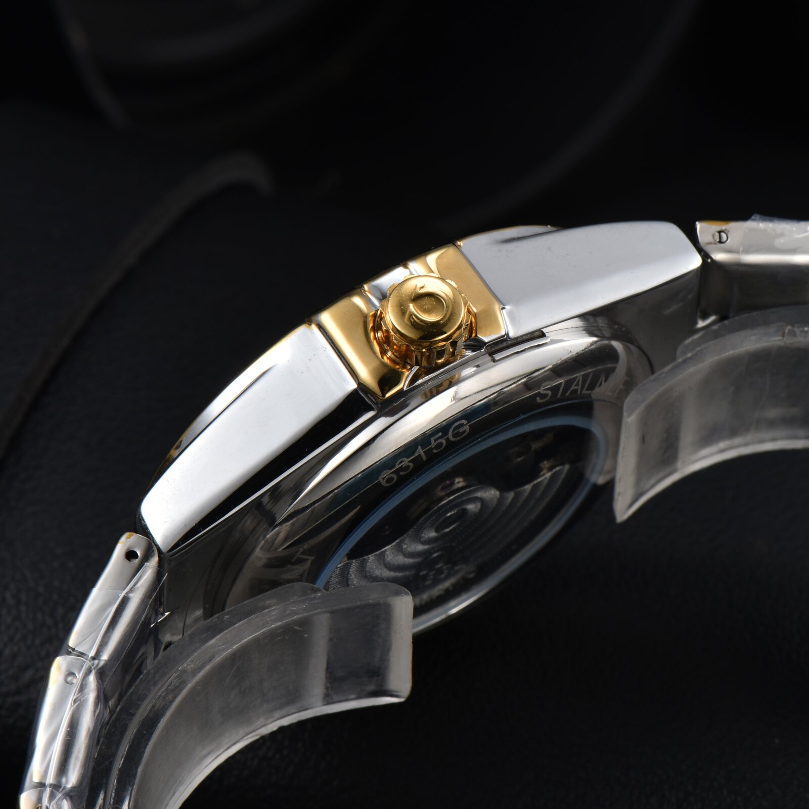 OMEGA - 142 - Image 15