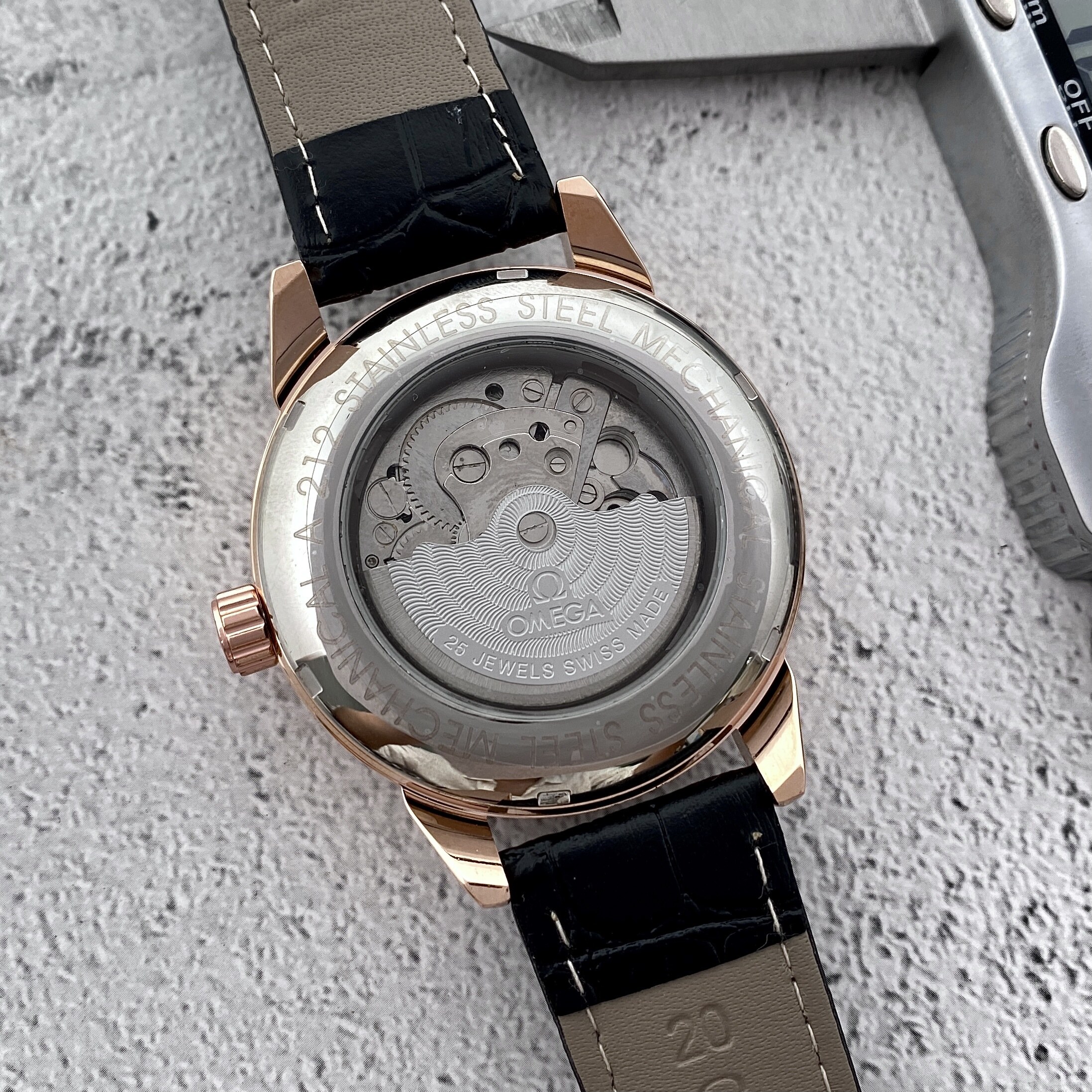 OMEGA - 172 - Image 4