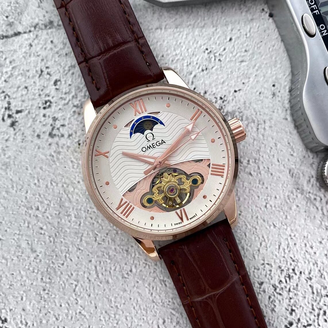 OMEGA - 175 - Image 6