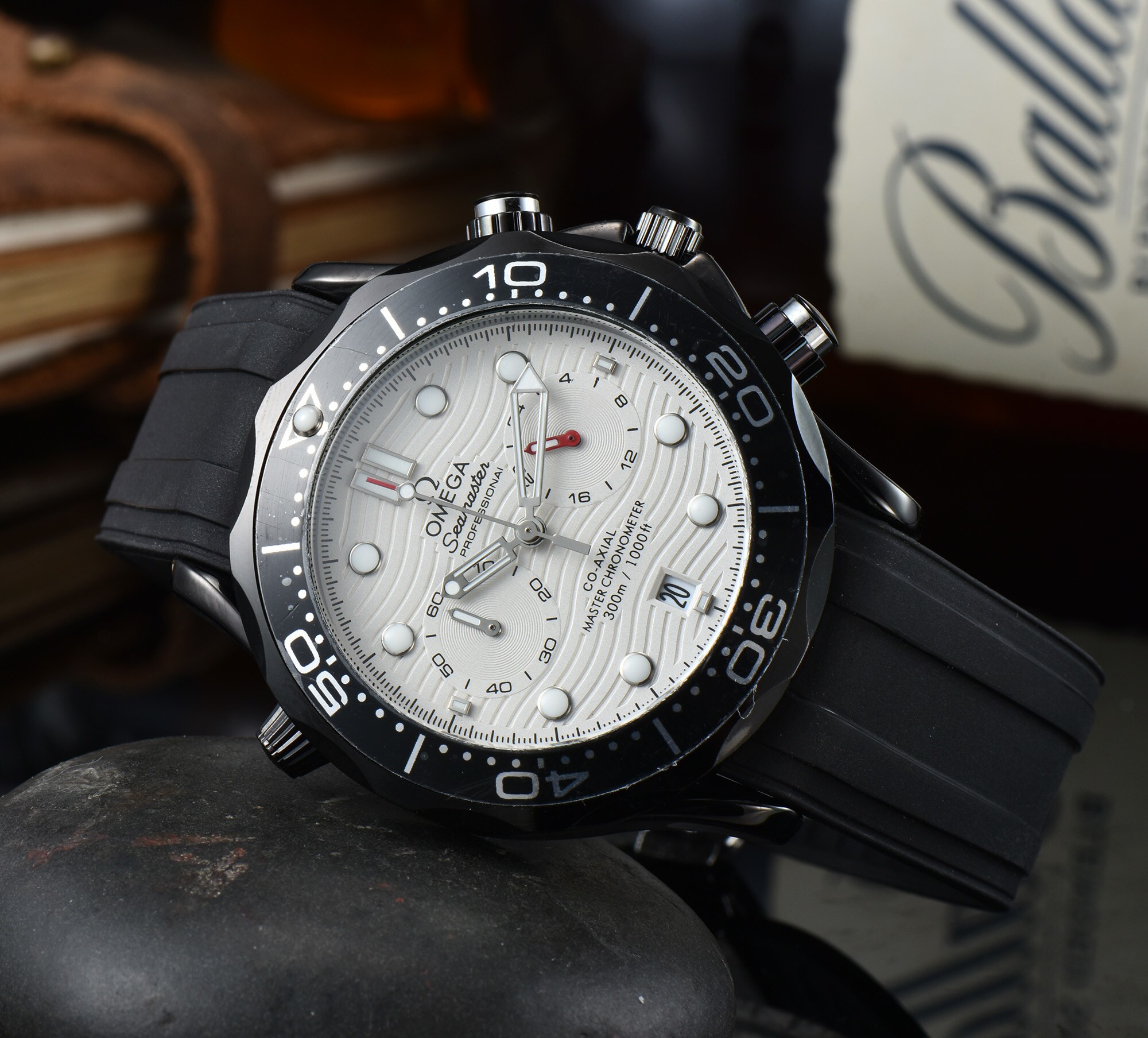 OMEGA - 185 - Image 14