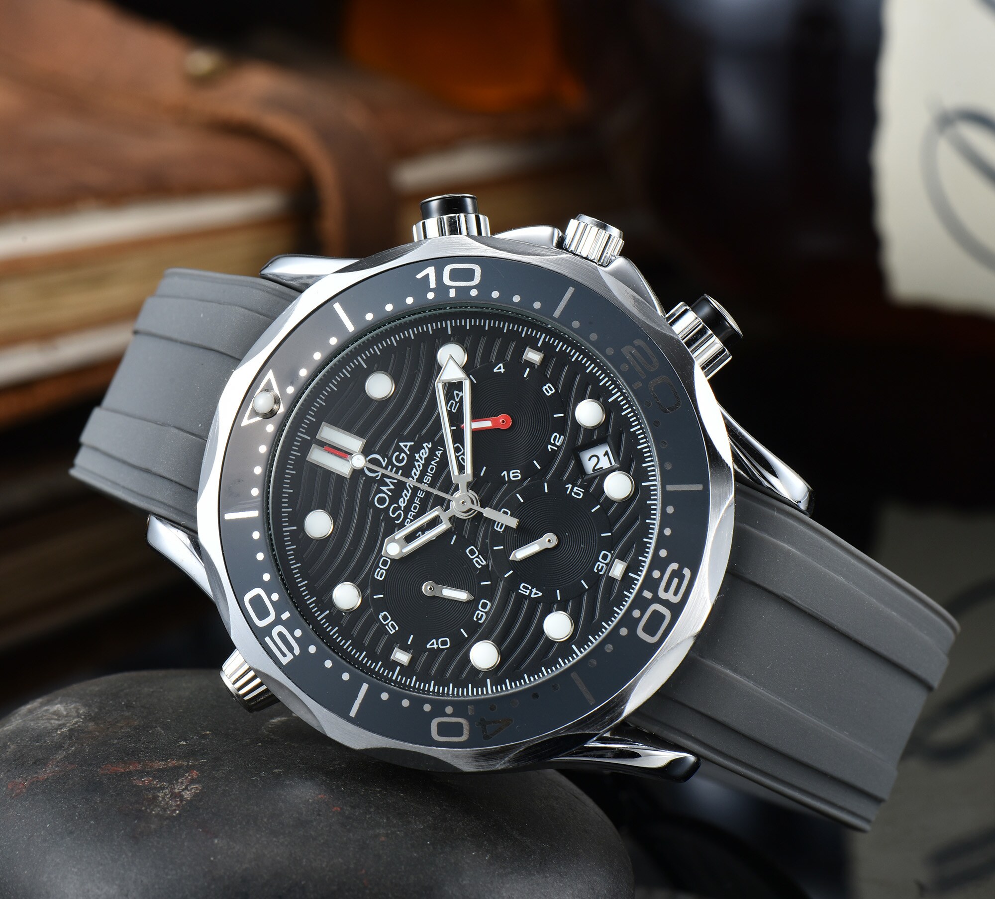 OMEGA - 187 - Image 8