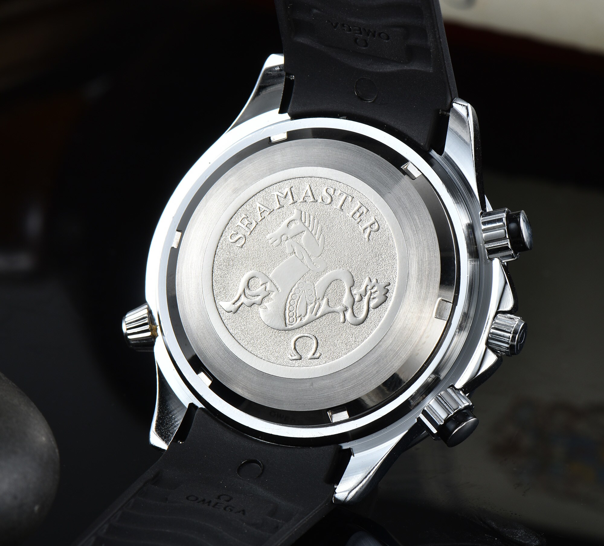 OMEGA - 187 - Image 11