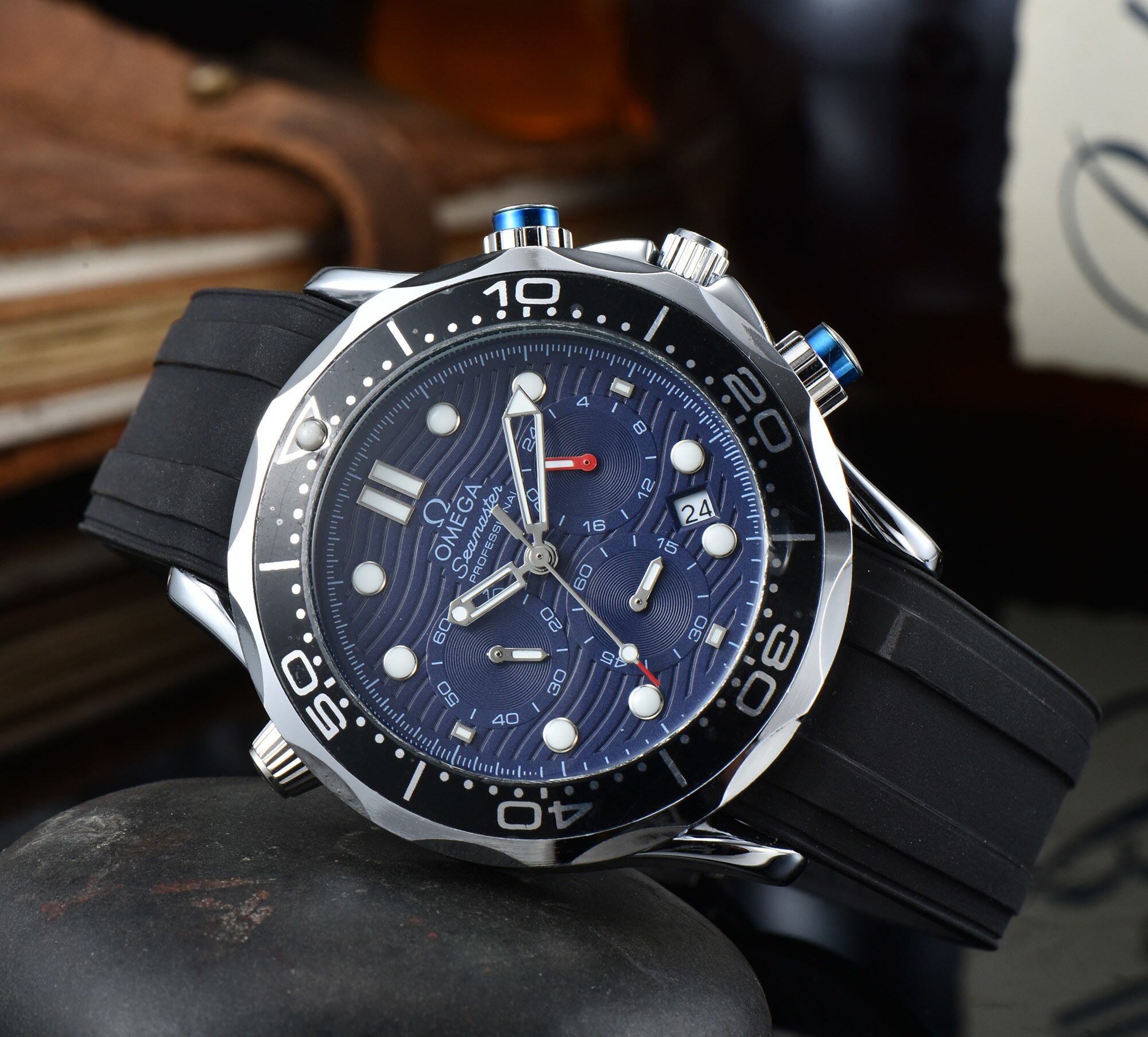 OMEGA - 187 - Image 16