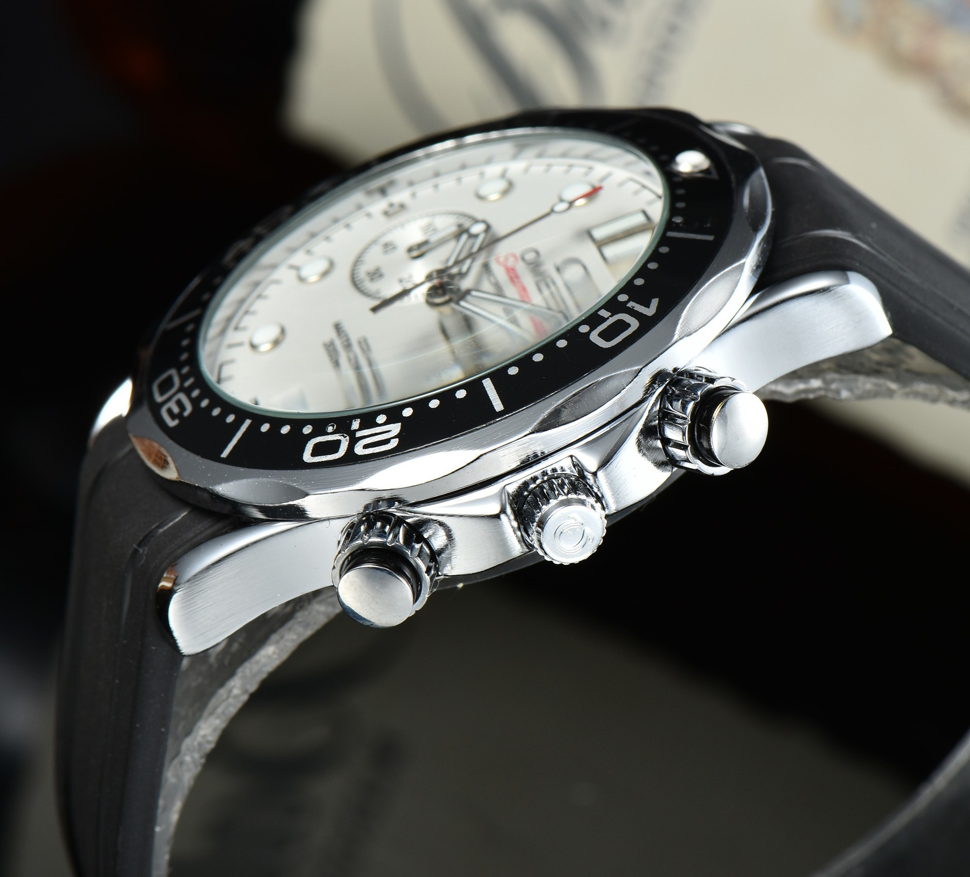 OMEGA - 195 - Image 4