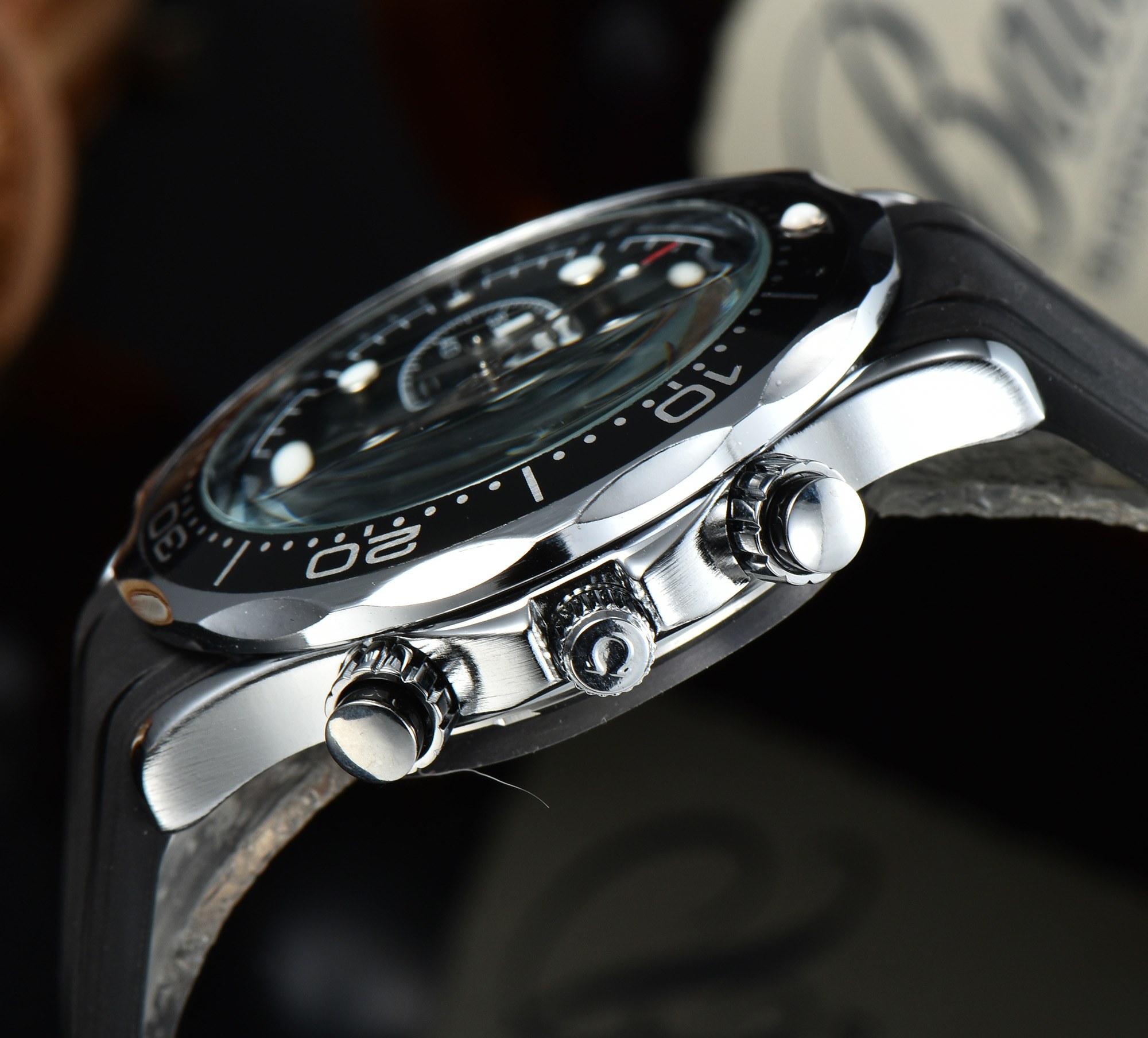 OMEGA - 195 - Image 13