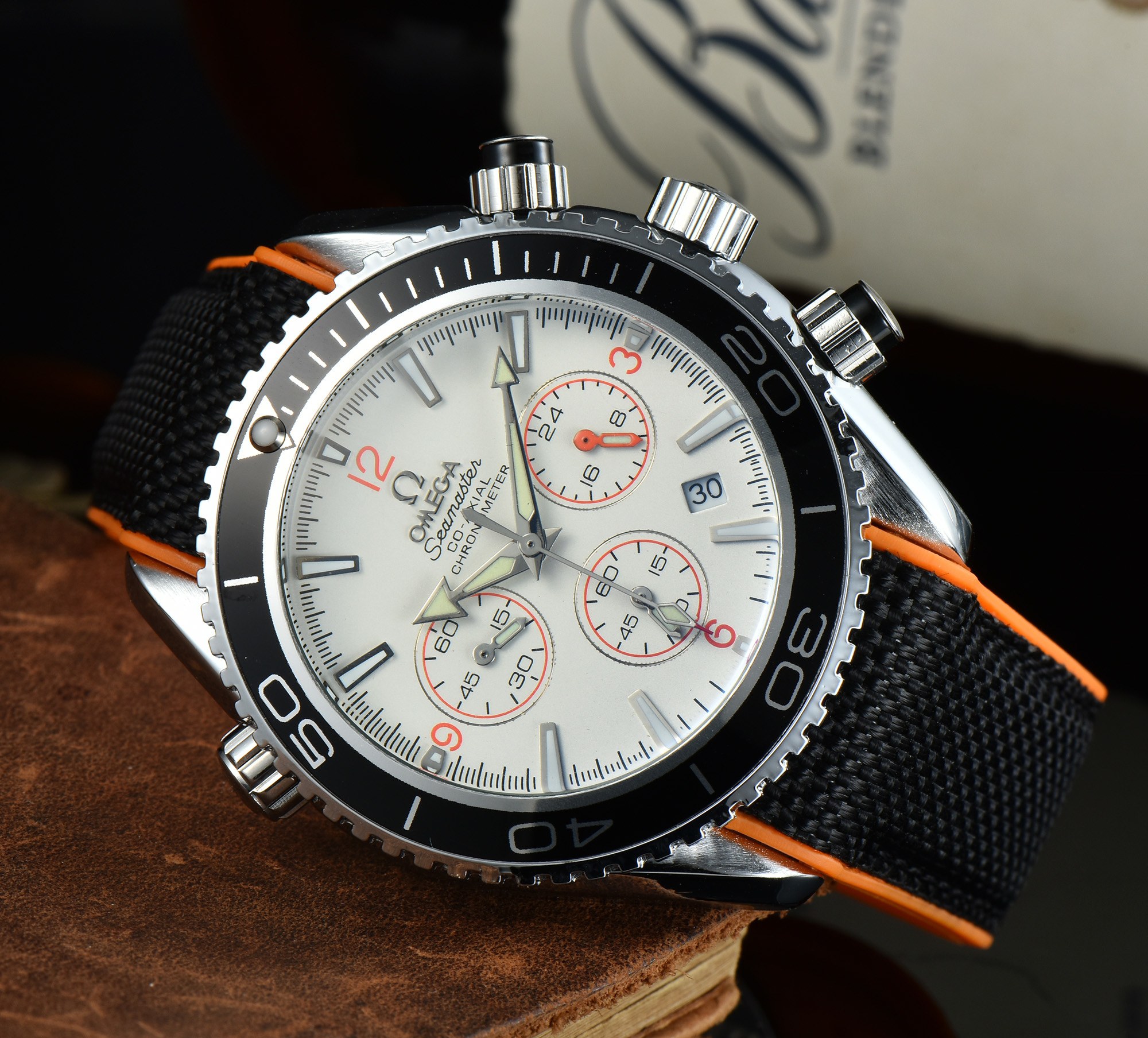 OMEGA - 197 - Image 9