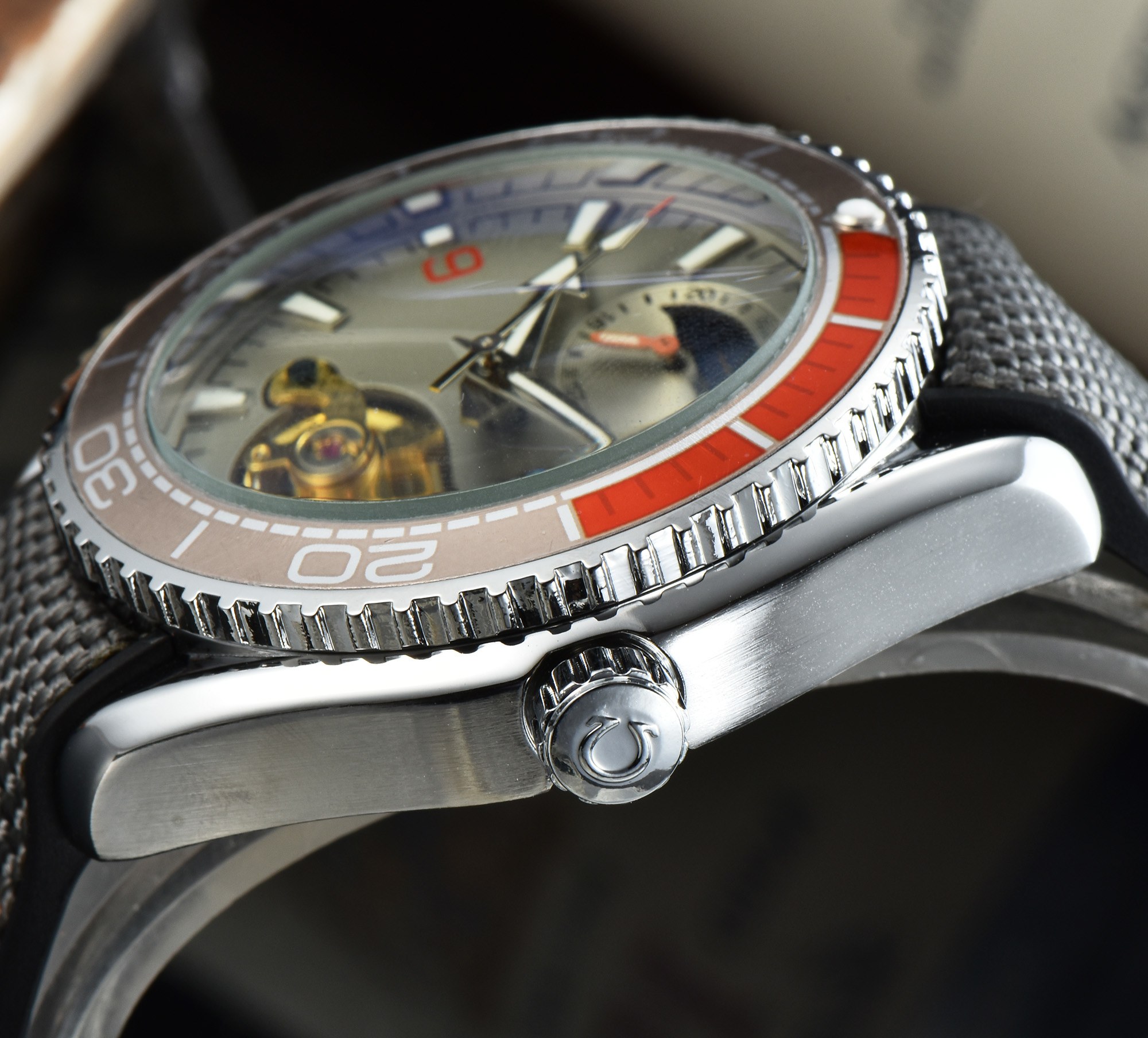 OMEGA - 199 - Image 13