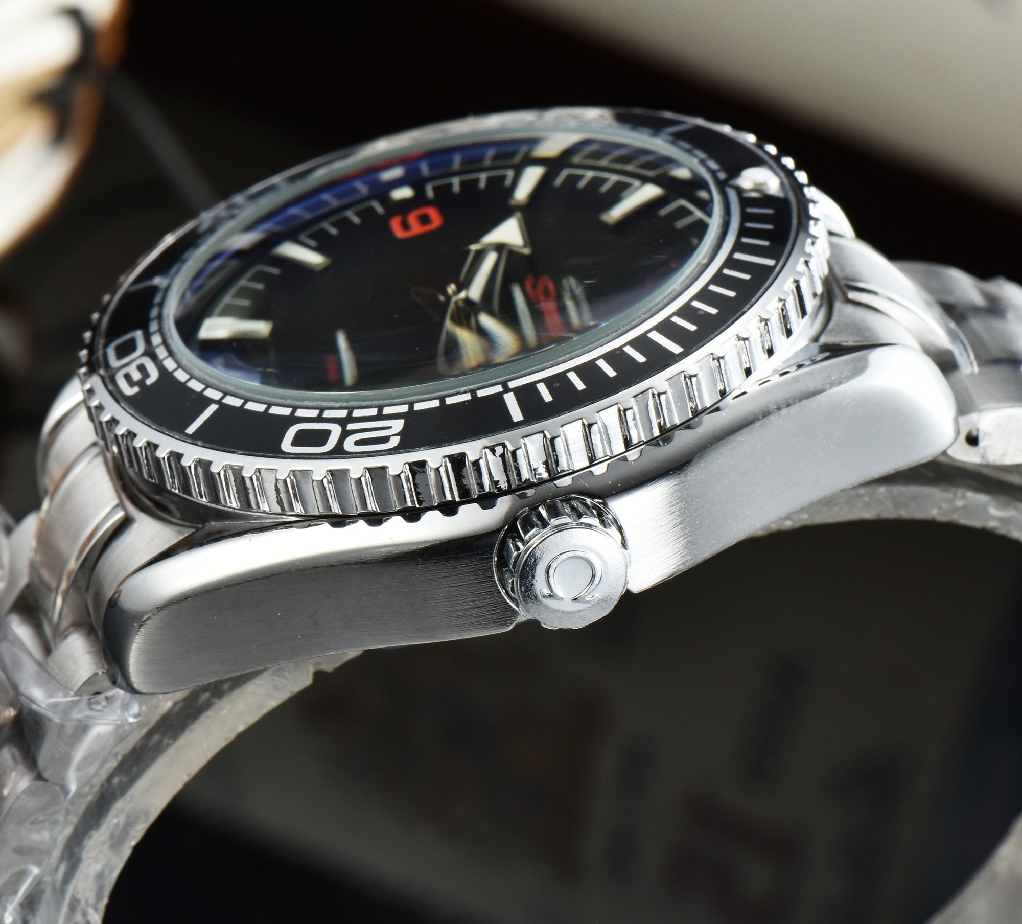 OMEGA - 201 - Image 4