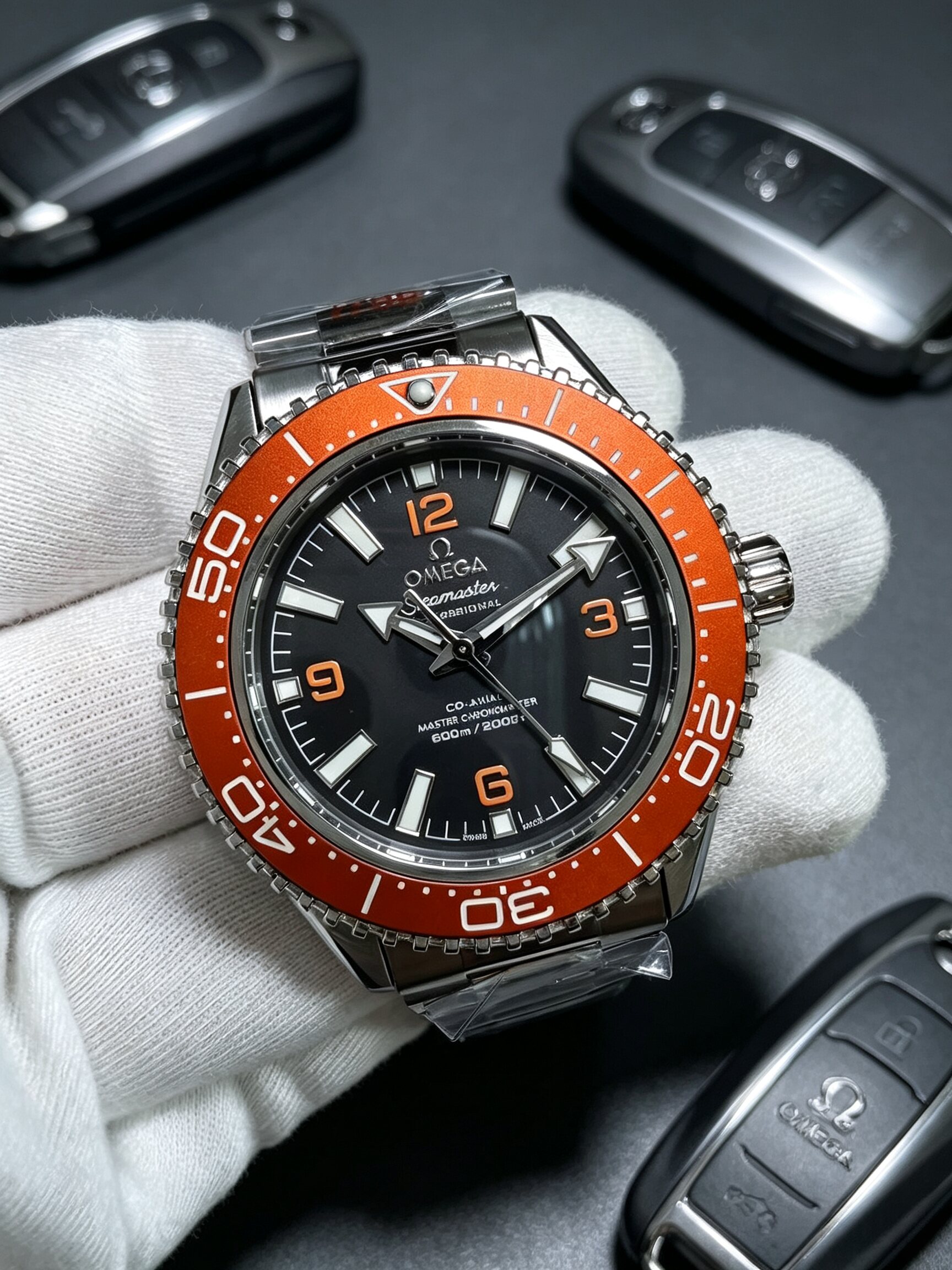 OMEGA - 246