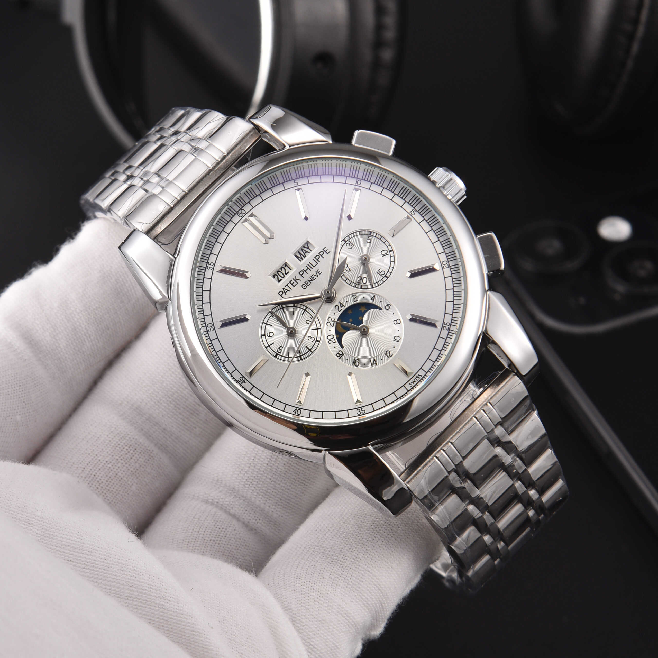PATEK PHILIPPE - 121