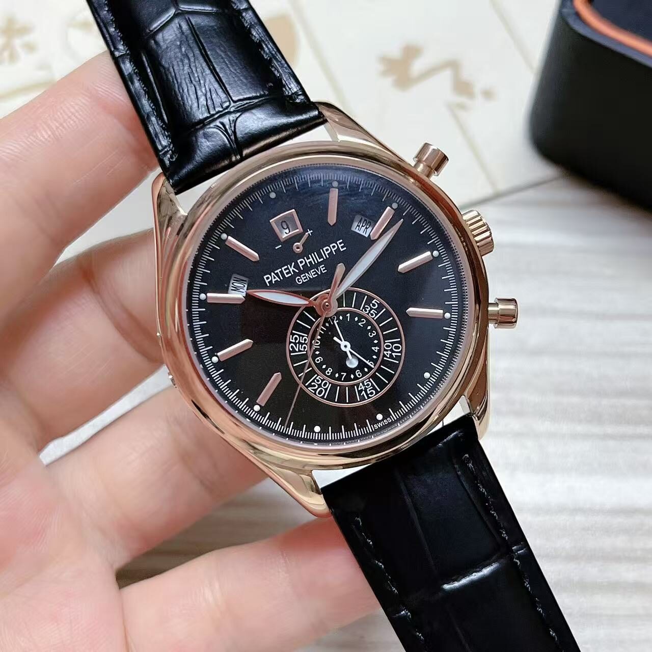 PATEK PHILIPPE - 124 - Image 5