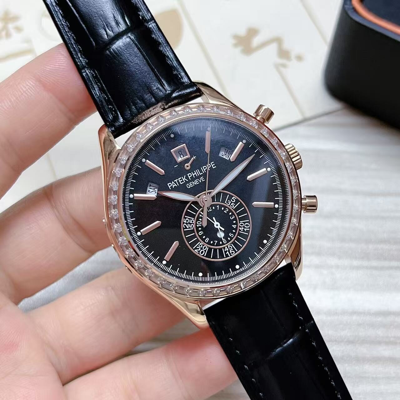 PATEK PHILIPPE - 124 - Image 16