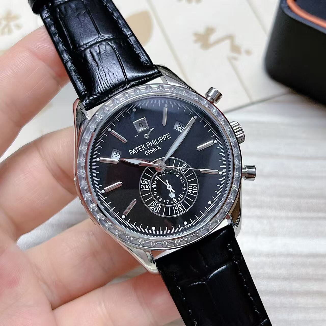 PATEK PHILIPPE - 124 - Image 17